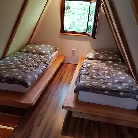 Dunja Chalet, Jahorina