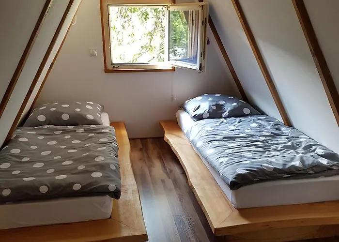 Dunja Chalet, 木屋 亚霍里纳