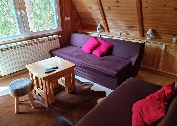 Dunja Chalet, 木屋 亚霍里纳